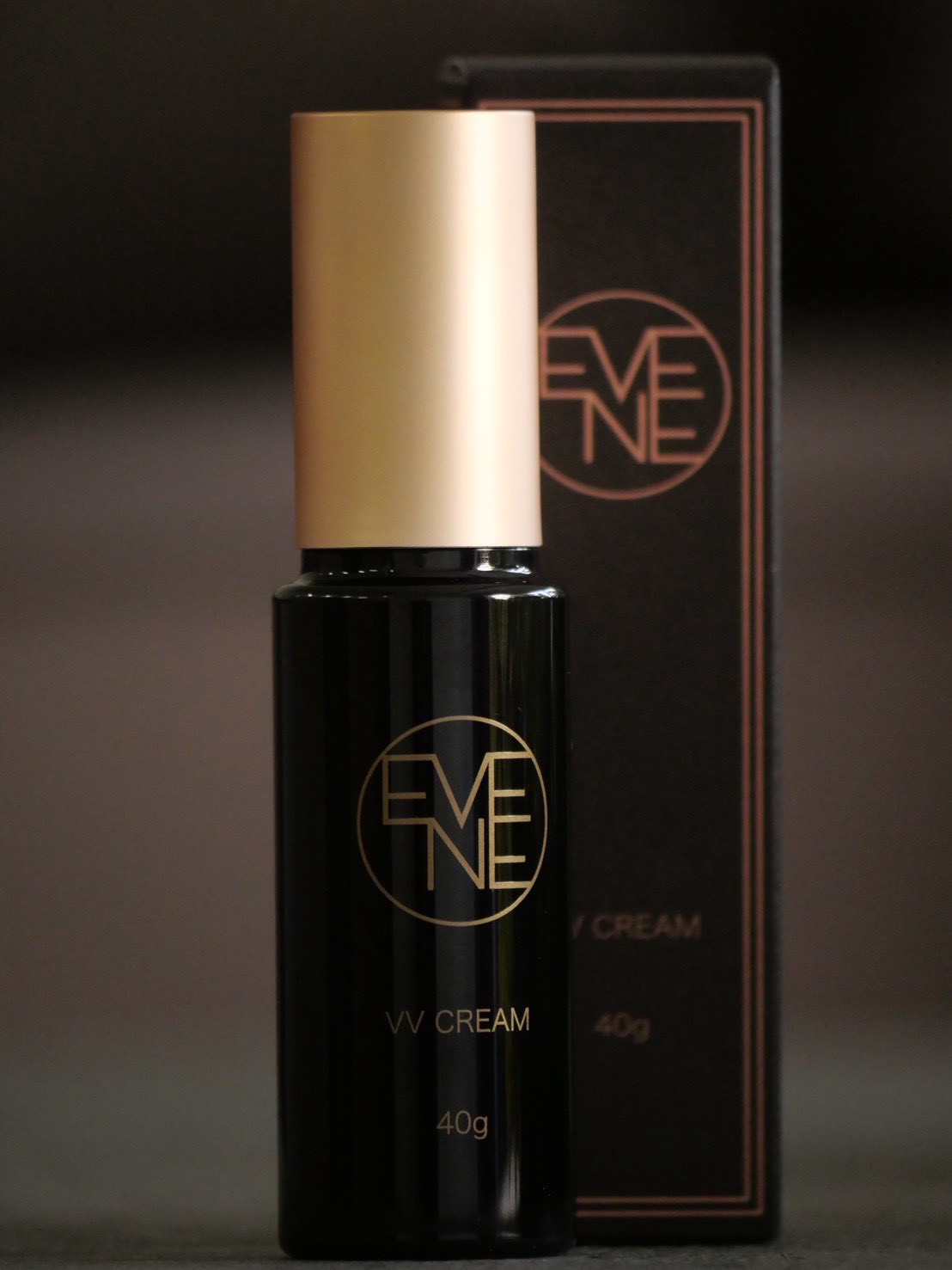 EVENE VV CREAM — ダークトーン×ゴールド