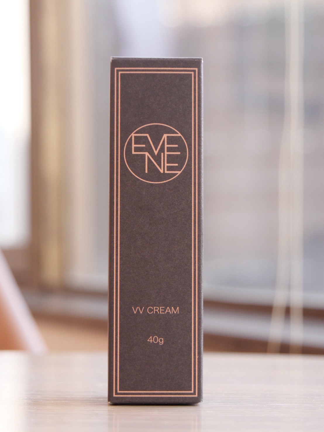 パッケージ箱正面